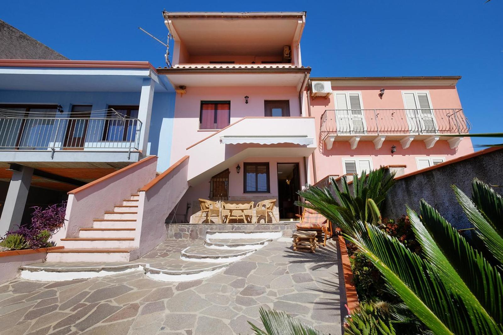 Vacanze Mare Teulada Exterior photo